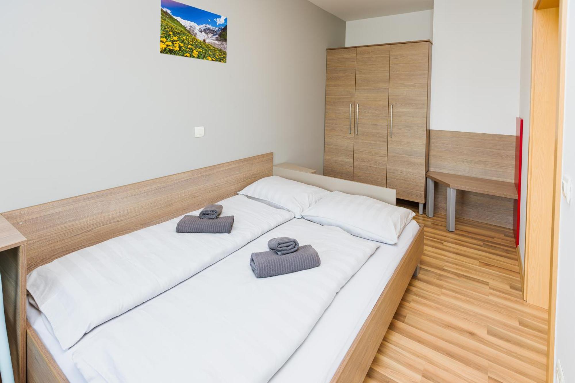 Modern Apartment Bled Ngoại thất bức ảnh