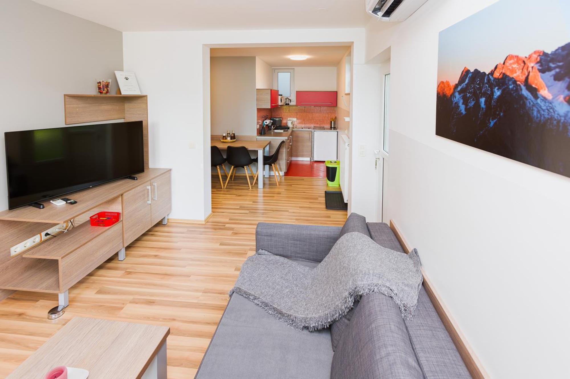 Modern Apartment Bled Ngoại thất bức ảnh